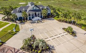 Harborwalk Lodge